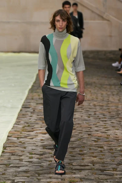 Look 21